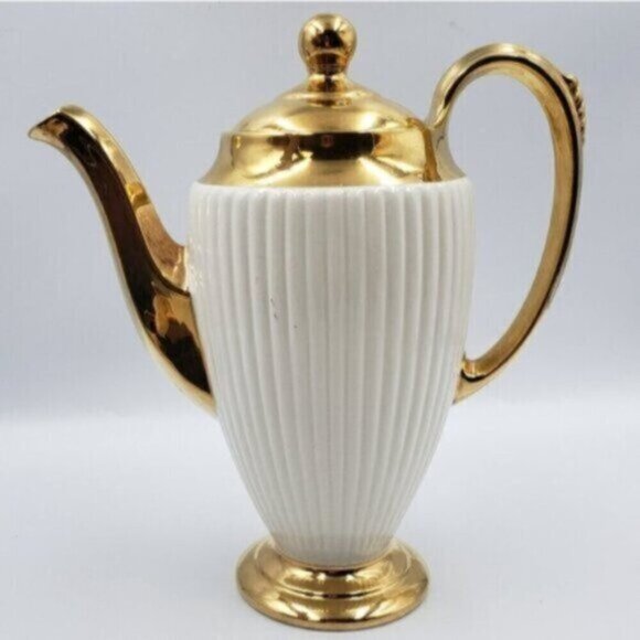 Vintage Royal Winton Grimwades Ceramic White Golden Trim Ribbed Coffee Pot - Picture 3 of 15